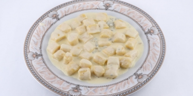 Gnocchi with Gorgonzola Sauce